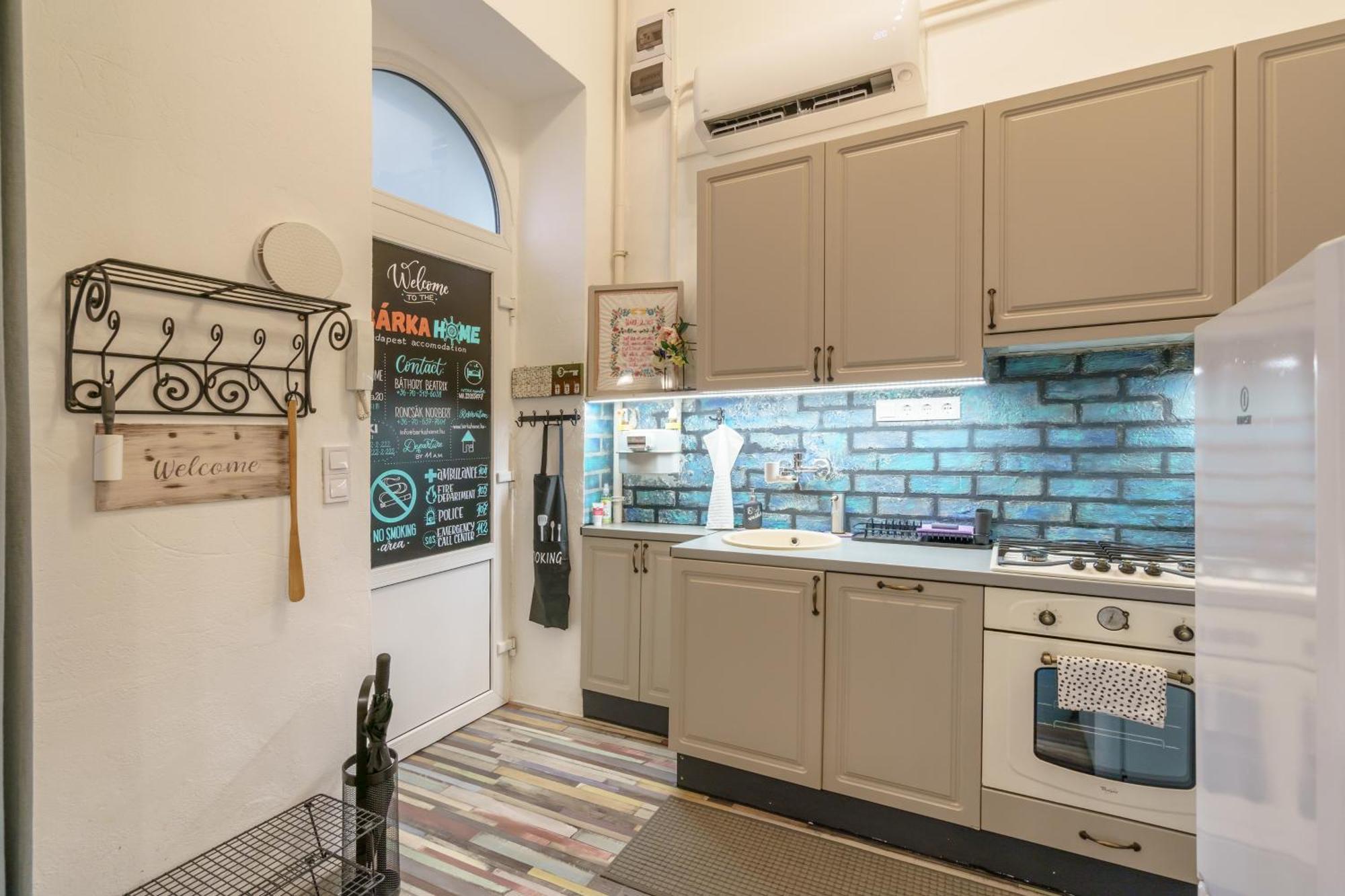 Barka Home In Downtown Buda Budapest Kültér fotó